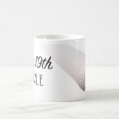 Der 19. Loch-Golf-Ball Kaffeetasse (Mittel)