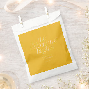Der Abenteuerbeginn Gelbe Minimalistische Hochzeit Geschenktütchen