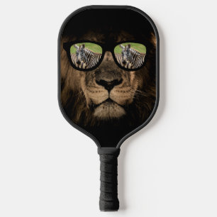 Der afrikanische Löwe jagt das Zebra Pickleball Schläger