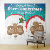 Der afroamerikanische Weihnachtsmann und Frau Clau Wandteppich (Beispiel (Horizontal))