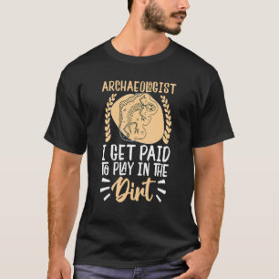 Der ägyptische Mythologie-Archäologe bezahlte, um T-Shirt
