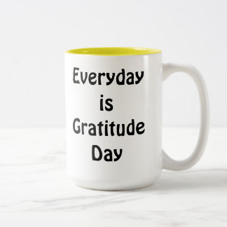 Der Alltag ist Dankestagstee Schokolade Zweifarbige Tasse