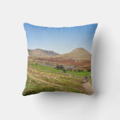 Der alte Mann der Koniston-Postkarte Kissen (Rückseite)