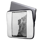Der alte Mann im Bergcomputer-Fall Laptopschutzhülle (Vorderseite Links)