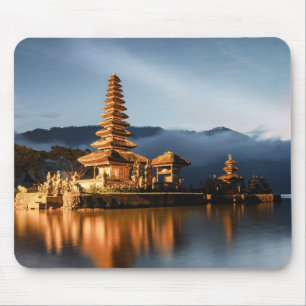 Der alte Tempel in Japan Mousepad