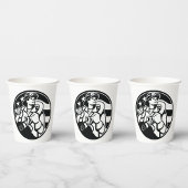 Der amerikanische Feuerwehrhelden mutig schwarz un Pappbecher