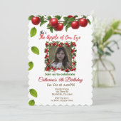 Der Apfel unseres Auges | Kindergeburt Foto Einladung (Stehend Vorderseite)