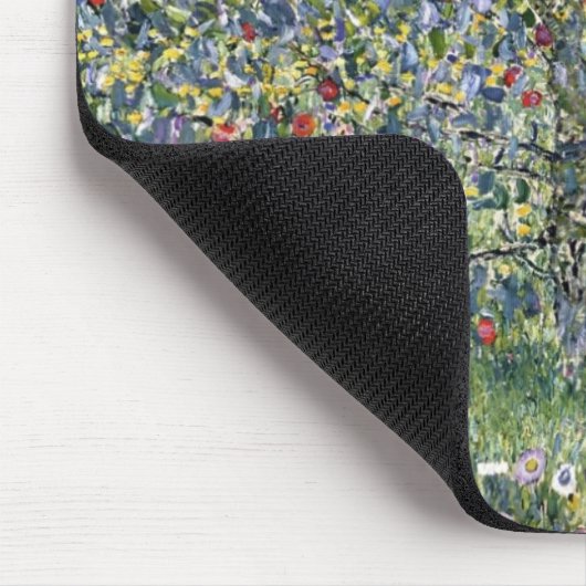Der Apfelbaum (von Gustav Klimt) Mousepad (Ecke)