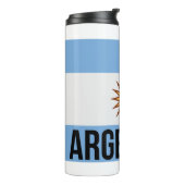 Der argentinische Flag-Fußballspieler verwendet Pu Thermosbecher (Nach links gedreht)