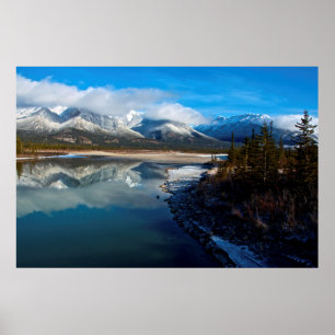 Der Athabasca-Fluss im Jasper-Nationalpark Poster