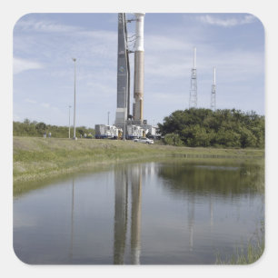Der Atlas V/Centaur kommt auf dem Quadratischer Aufkleber