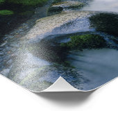 Der Bach des Paradies fließt hinunter zum Berg Fotodruck (Ecke)