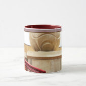 Der Bereich der Spalte und rote Kaffee-Tee-Tasse Tasse (Zentrum)