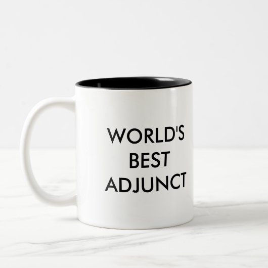 Der beste Anhang der Welt Zweifarbige Tasse (Links)