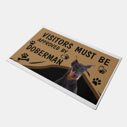 Der Besuch muss von Springer Doberman genehmigt we Fußmatte (Schrägansicht)