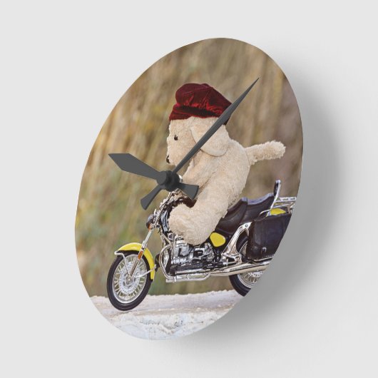 Der Biker - Hund - Runde Wanduhr (Winkel)