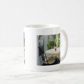 Der Bistro-Tisch Kaffeetasse (VorderseiteRechts)