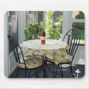 Der Bistro-Tisch Mousepad
