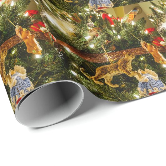 Der Blick auf den Weihnachtsbaum Geschenkpapier (Rolleneckpunkt)