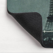 Der Blitz trifft auf den Eiffelturm Mousepad (Ecke)