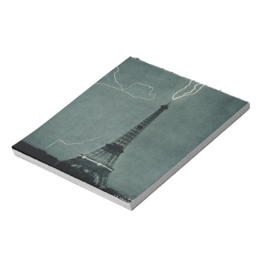 Der Blitz trifft auf den Eiffelturm Notizblock (Rotiert)