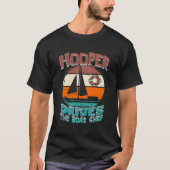 Der Bootsführer wird von Hooper angetrieben T-Shirt (Vorderseite)