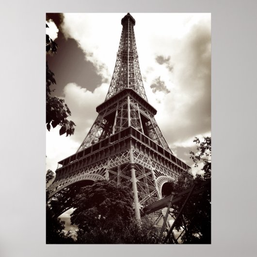 Der Braun-Eiffel-Turm in Paris Poster (Vorne)