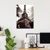 Der Braun-Eiffel-Turm in Paris Poster (Heimbüro)