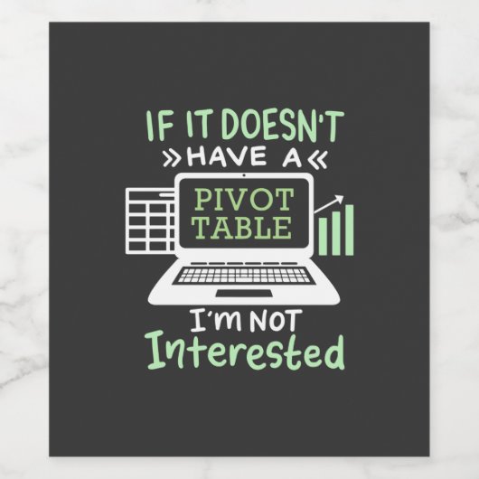 Der Buchhalter hat eine Pivot-Tabelle Weinetikett (Einzelnes Label)