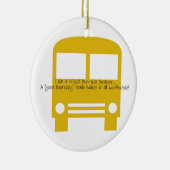 Der Bus hat einen guten gelben Lächelbus am Morgen Keramikornament (Rechts)