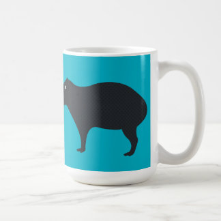 Der Capybara passt Tasse auf