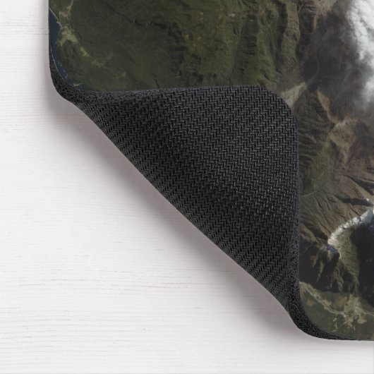 Der Chaità   ½ n Volcano Mousepad (Ecke)