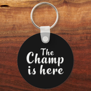 Der Champ ist hier Fantasy Football & Sports Schlüsselanhänger