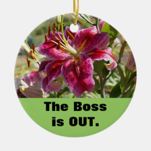 Der Chef ist AUS Schild Chef ist in Ornamente Lily