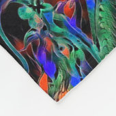 Der chinesische Kaiser Drache glüht in der dunklen Fleecedecke (Ecke)