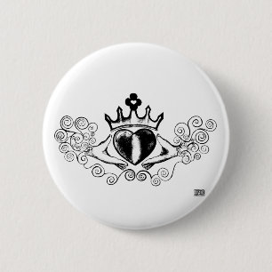 Der Claddagh (schwarz) Button