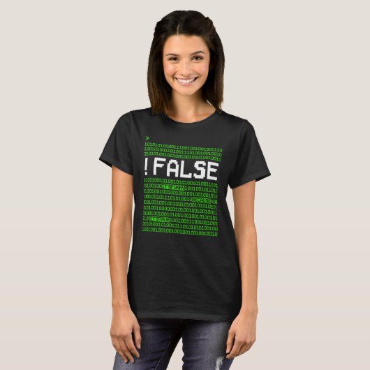 Der Computer-Programmierer hat einen falschen Schl T-Shirt (Vorne ganz)