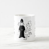 Der Cuckoo Clock Helm des britischen Polizisten. F Kaffeetasse (Mittel)