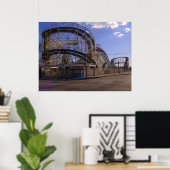 "Der Cyclone in der Hibernation" Poster (Heimbüro)