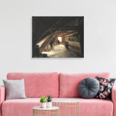 Der Dachboden eines Museums Leinwanddruck (Insitu (Wohnzimmer))