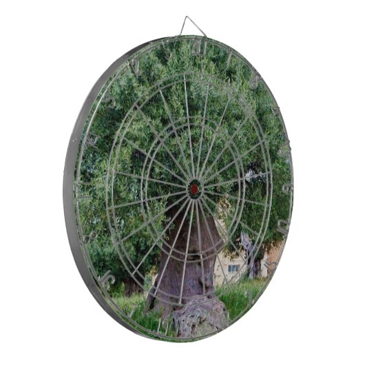 Der Denkbaum in Pugia Dartscheibe (Vorderseite Links)