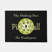 Der Dinking Duo Couple Pickleball Ball Fußmatte (Vorderseite)