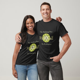 Der Dinking Duo Couple Pickleball Ball T-Shirt