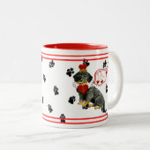 Der Drahthaar-Dackel-"Königin Herzen" Tasse (VorderseiteRechts)