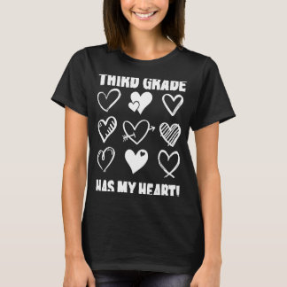Der dritte Valentinstag in der dritten Klasse hat T-Shirt