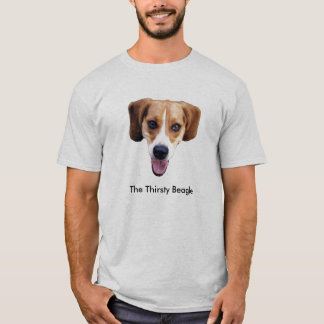 Der durstige Beagle T-Shirt