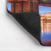 Der East River, Brooklyn-Brücke, Manhattan Mousepad (Ecke)