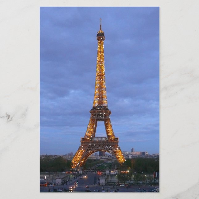 Der Eiffelturm Paris Frankreich (Vorderseite)