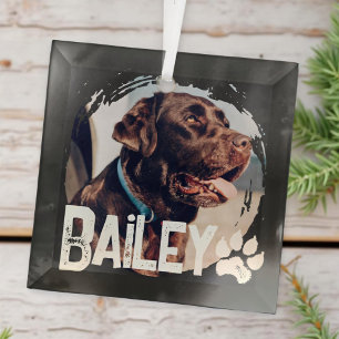 Der einfache moderne Coole Grunge Name und das Fot Ornament Aus Glas