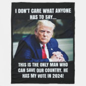 DER EINZIGE MANN, DER UNS RETTE FLEECEDECKE (Vorderseite)